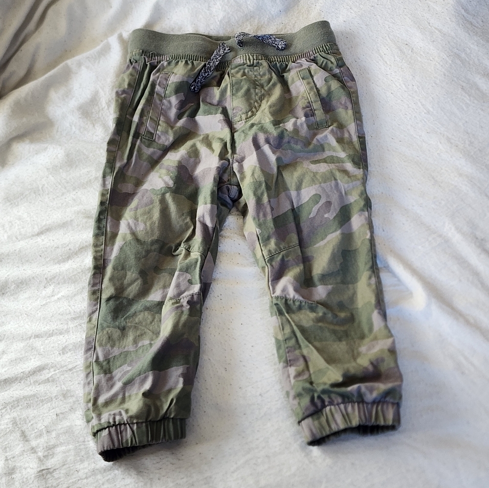 Toddler camo joggers